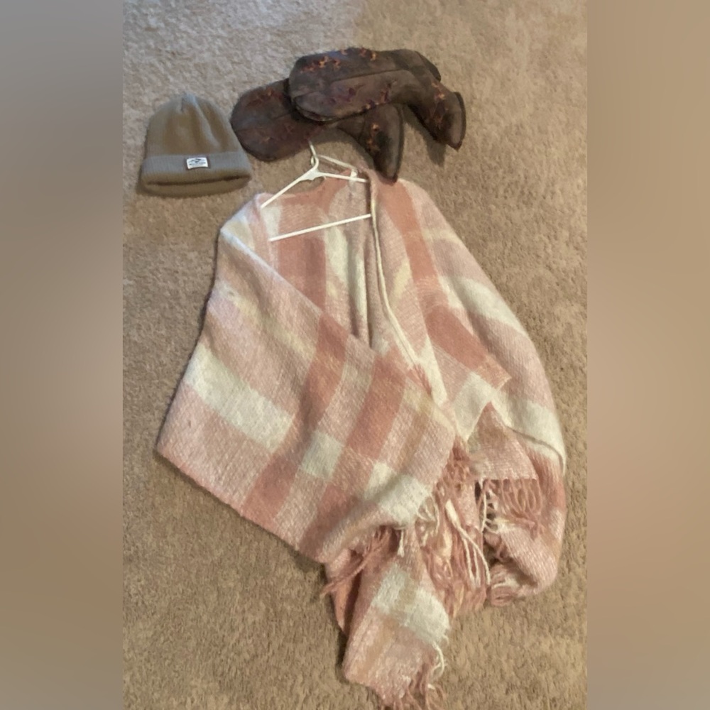 LC by Lauren Conrad Chenille blend Shawl